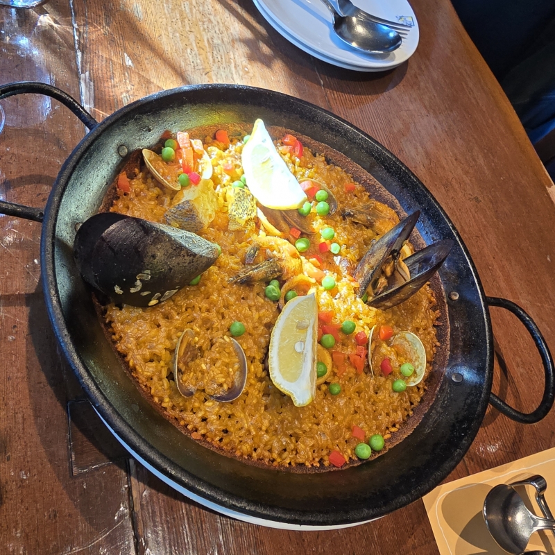 完熟ばなな横浜店 あさひです