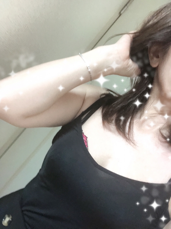 横浜店あやかです