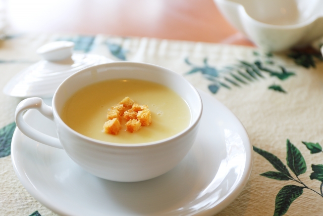 明日は出勤の予定ですの。。ばなな川崎あやみ